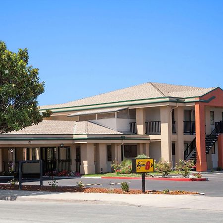 Motel Super 8 By Wyndham Salinas Exterior foto